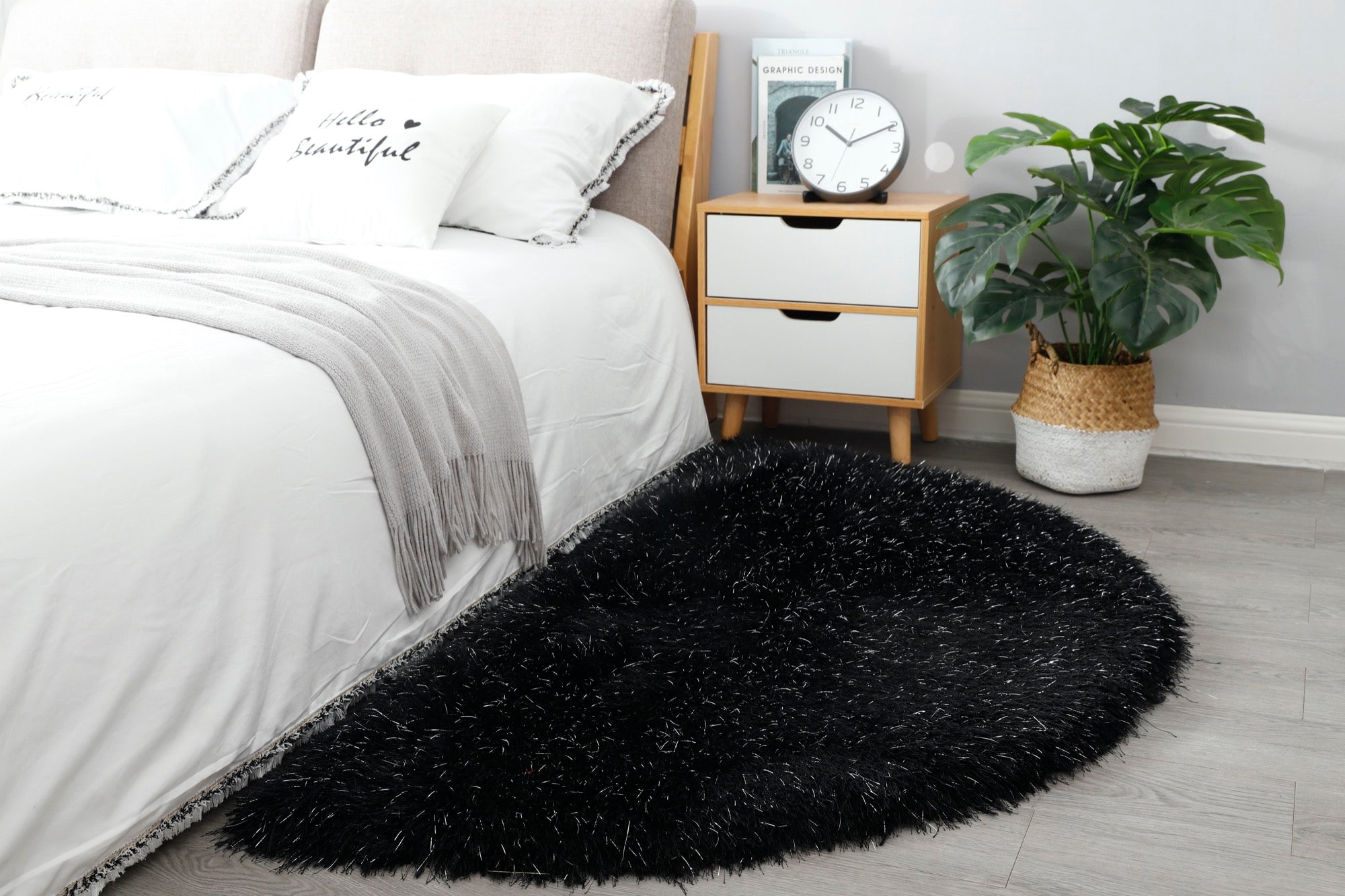 Manhattan Black Half Moon Area Rug - Adams Furniture