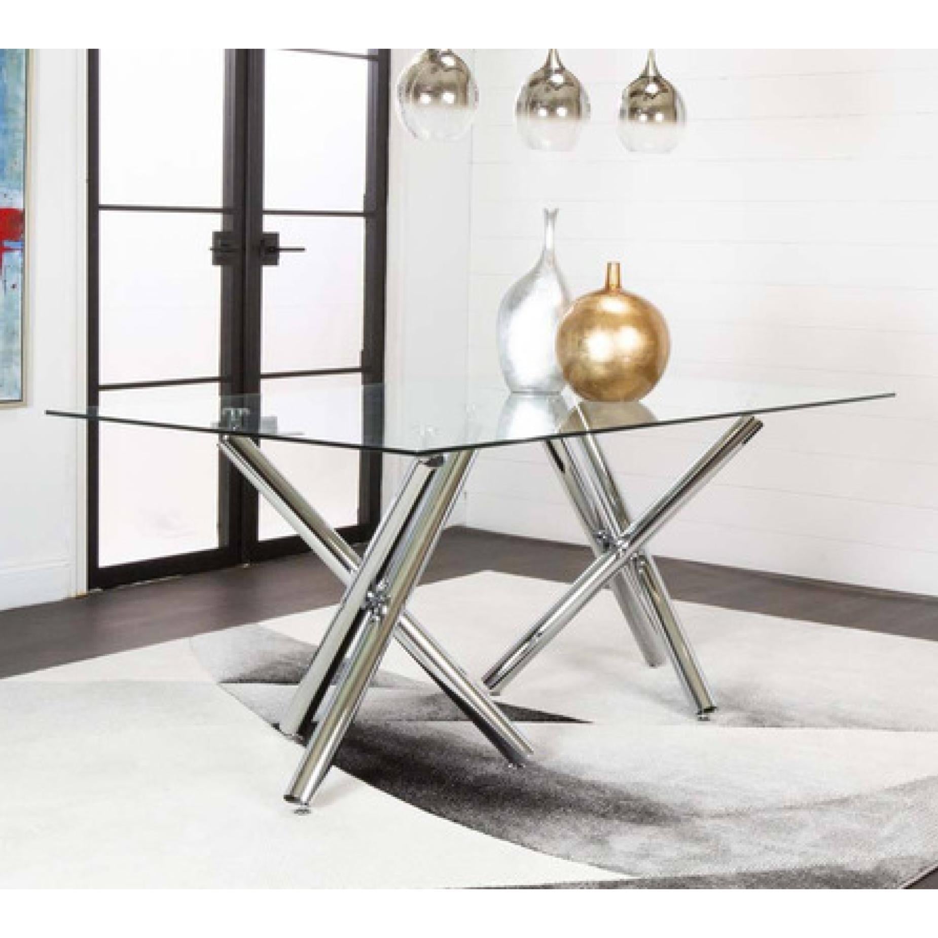 Mantis Dining Table