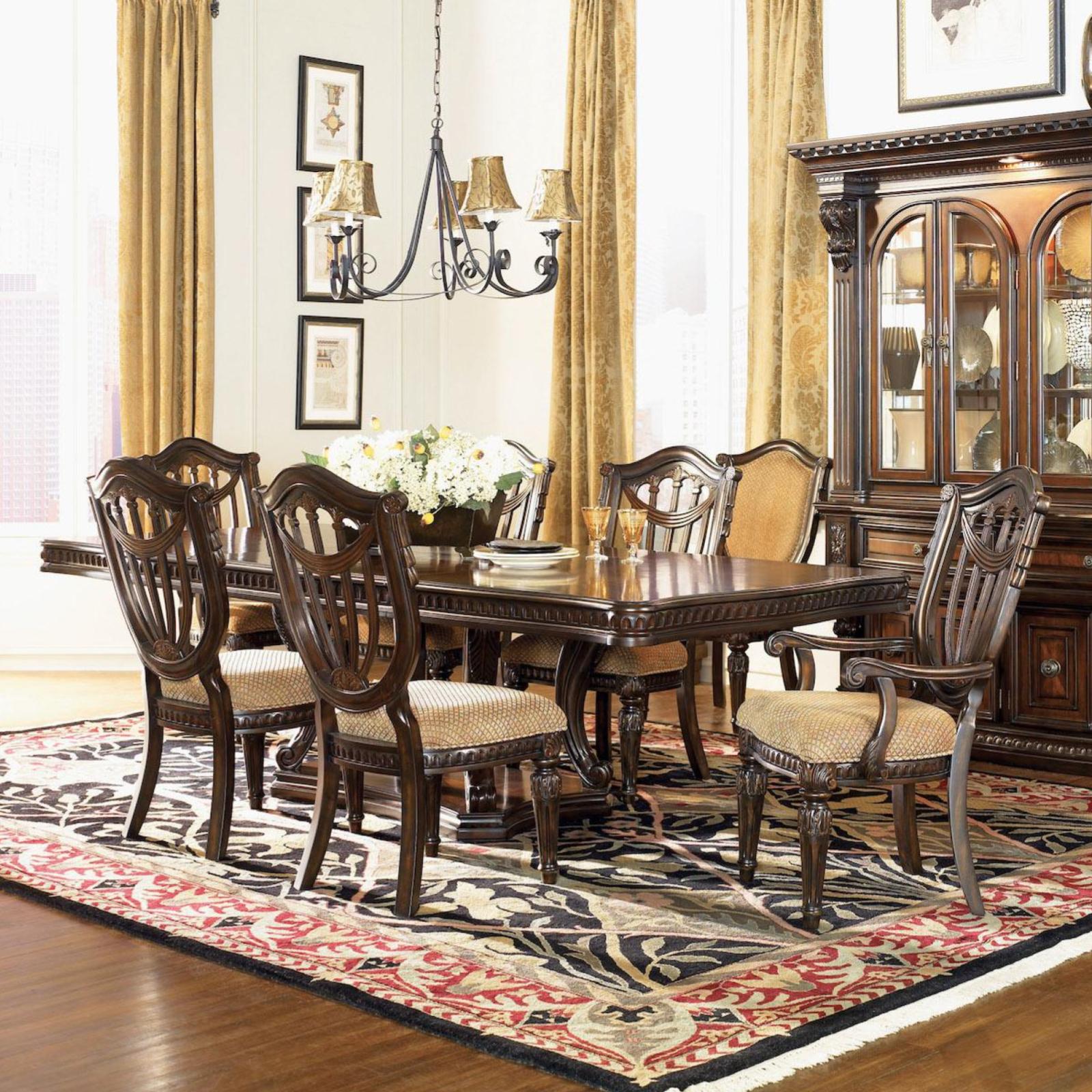 Grand Estates 7 Piece Dining Set