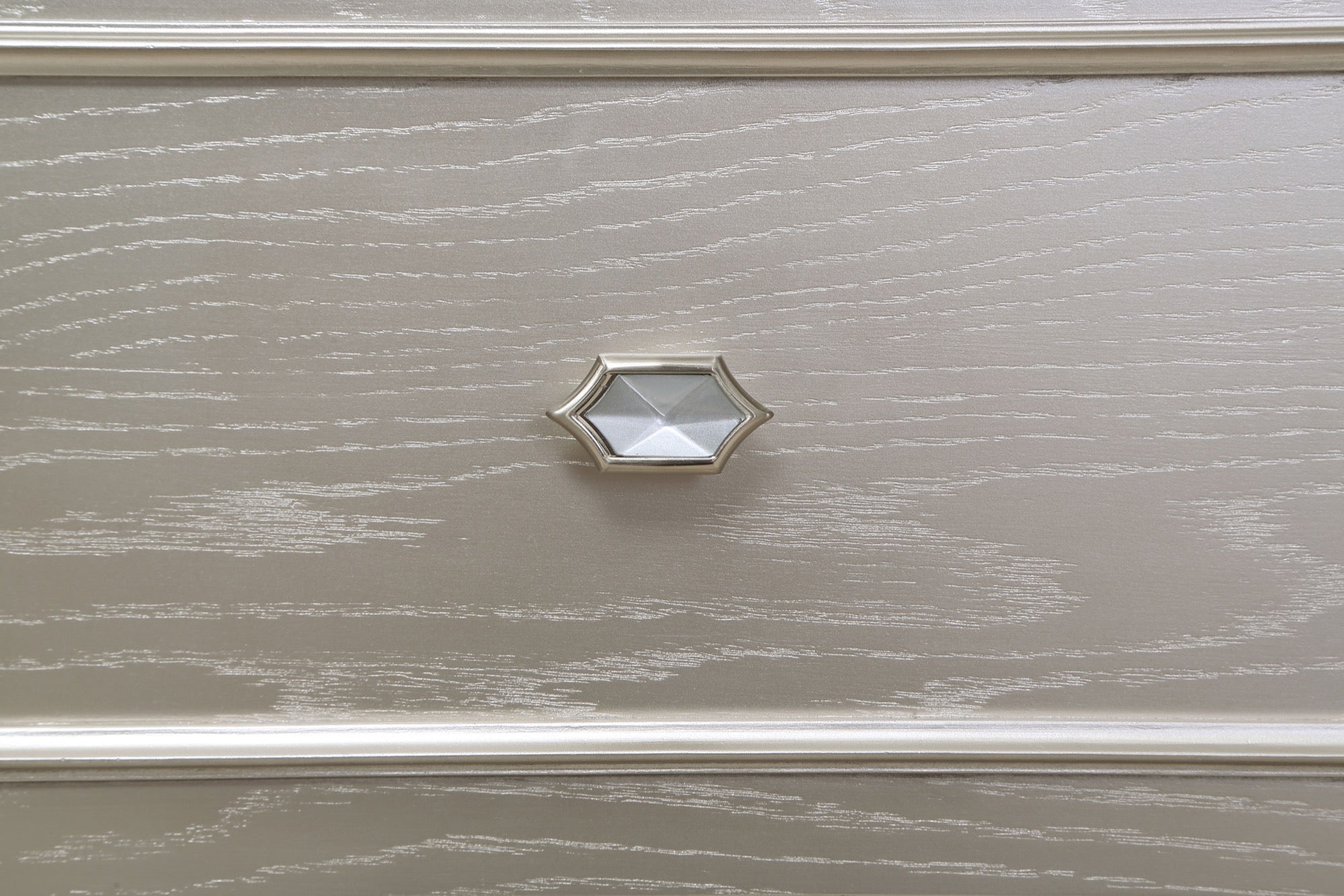 Evangeline Vanity Set - Adams Furniture