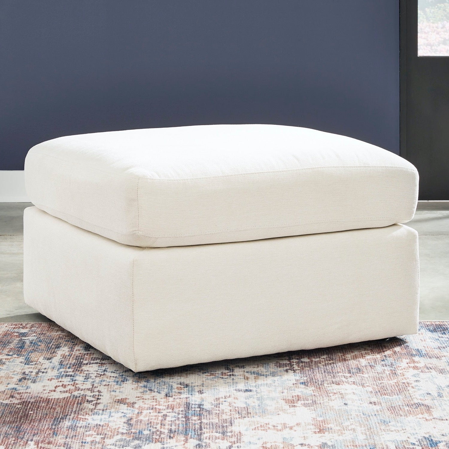 Kennedy Oyster Ottoman