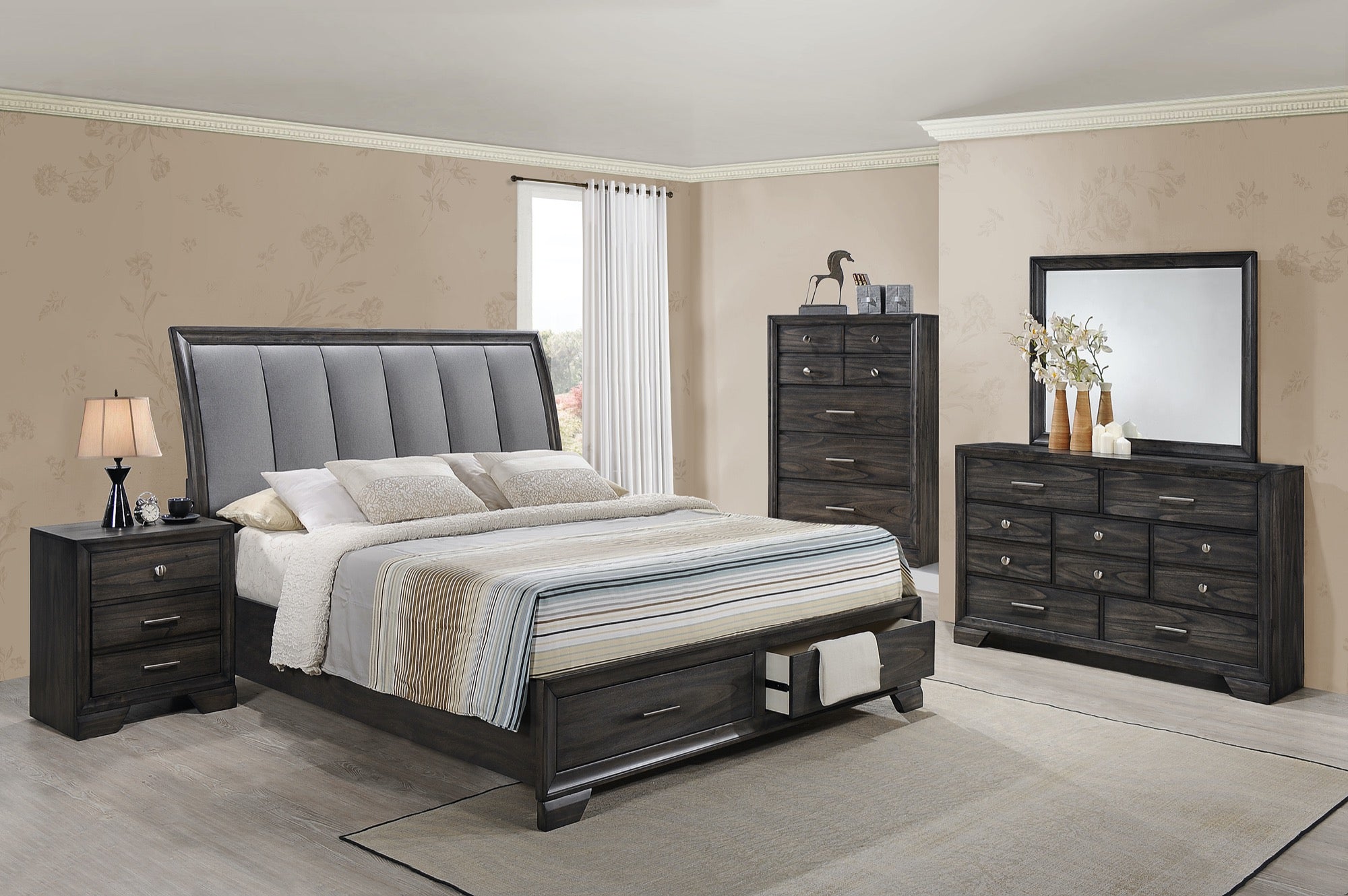 Julian Queen 5 Piece Bedroom Set - Adams Furniture