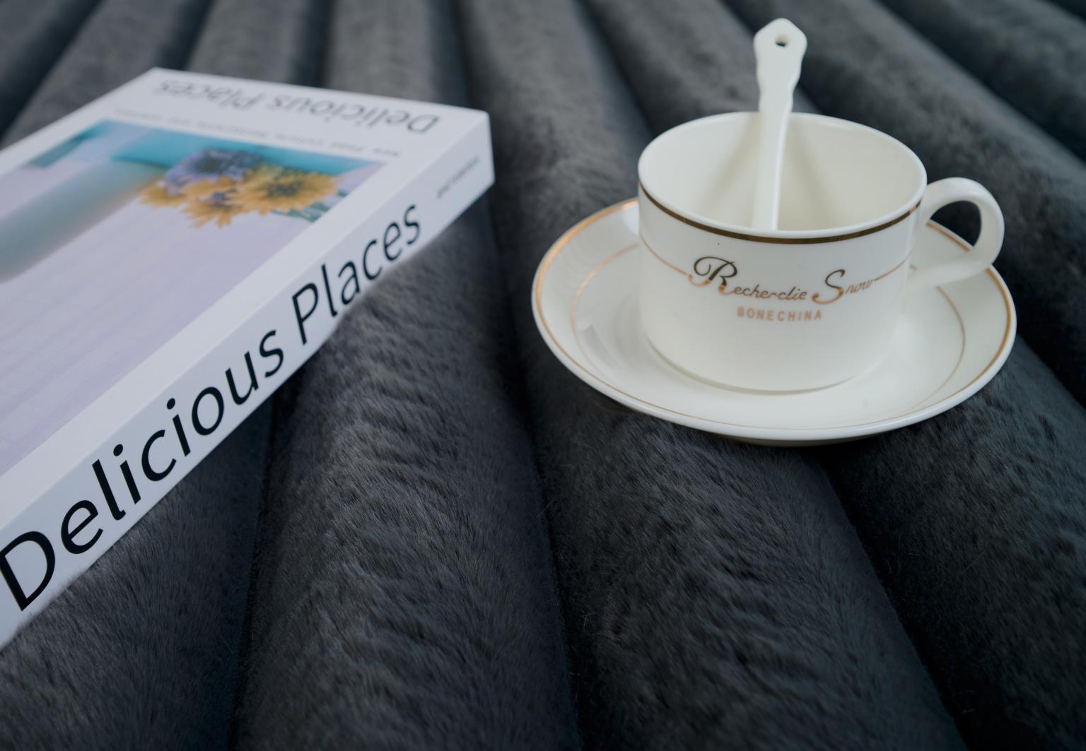 Madrid 7X7 Round Rug - Adams Furniture