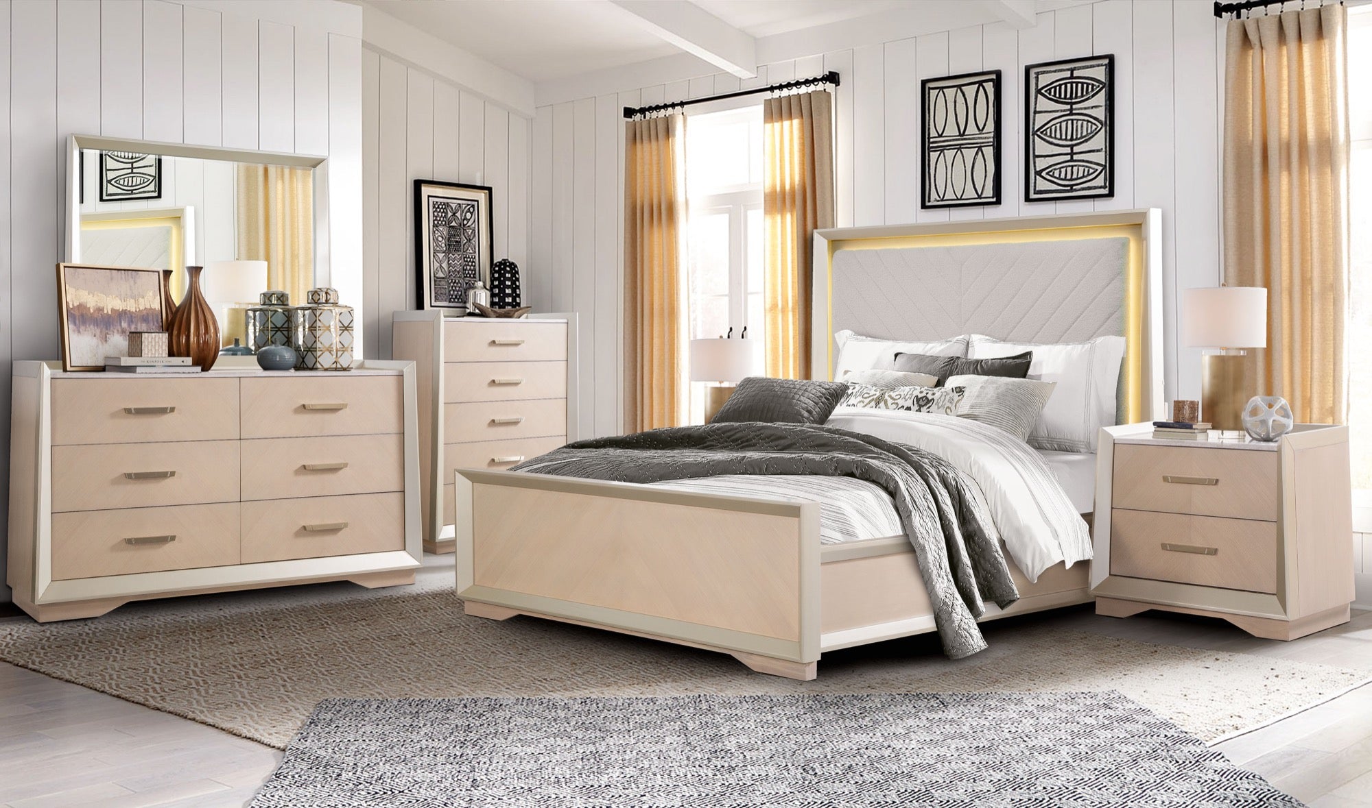 Camila 3 Piece Queen Bedroom Set with LED Lights
