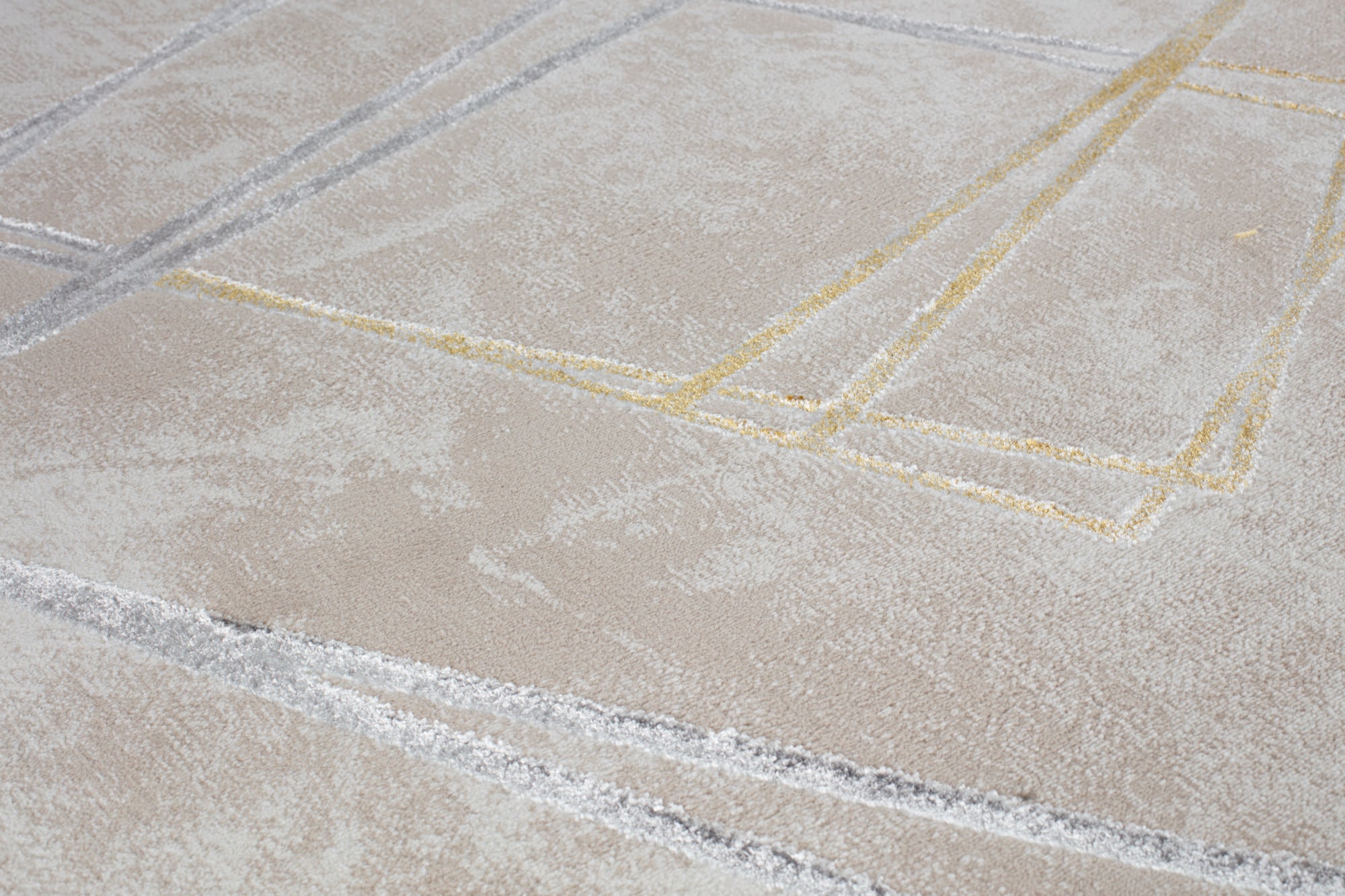Maz Runner - Adams Furniture