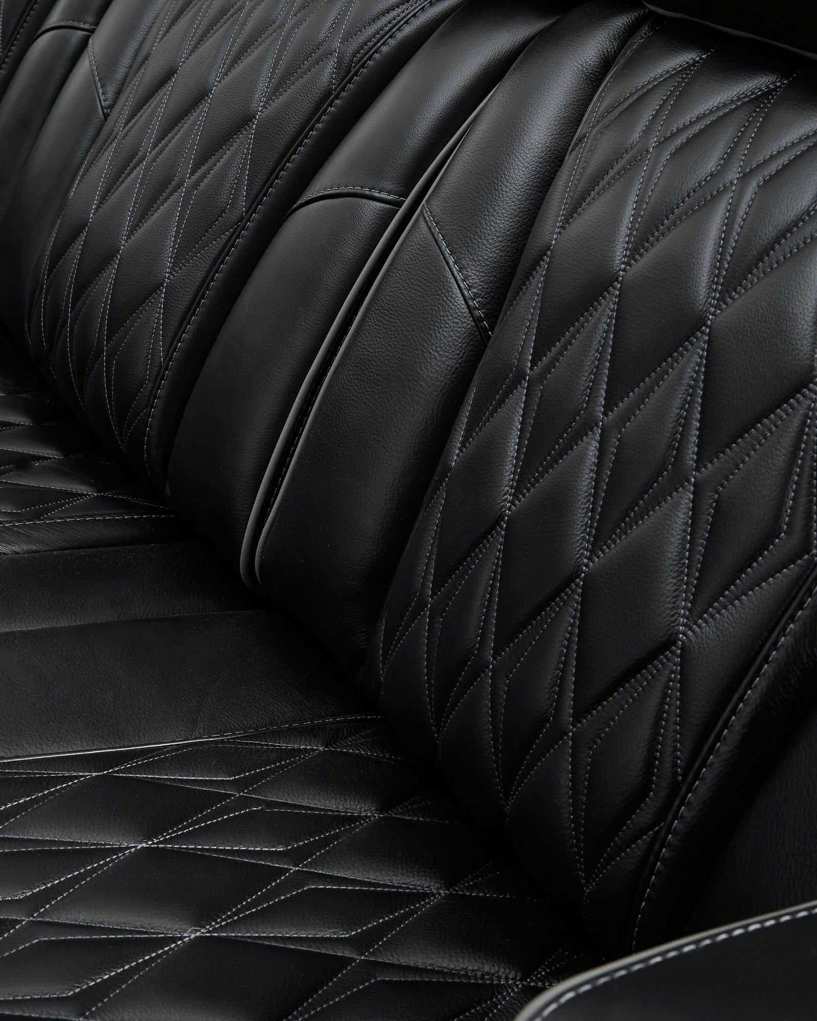 Benjamin Power Reclining Loveseat with Console - Adams Furniture