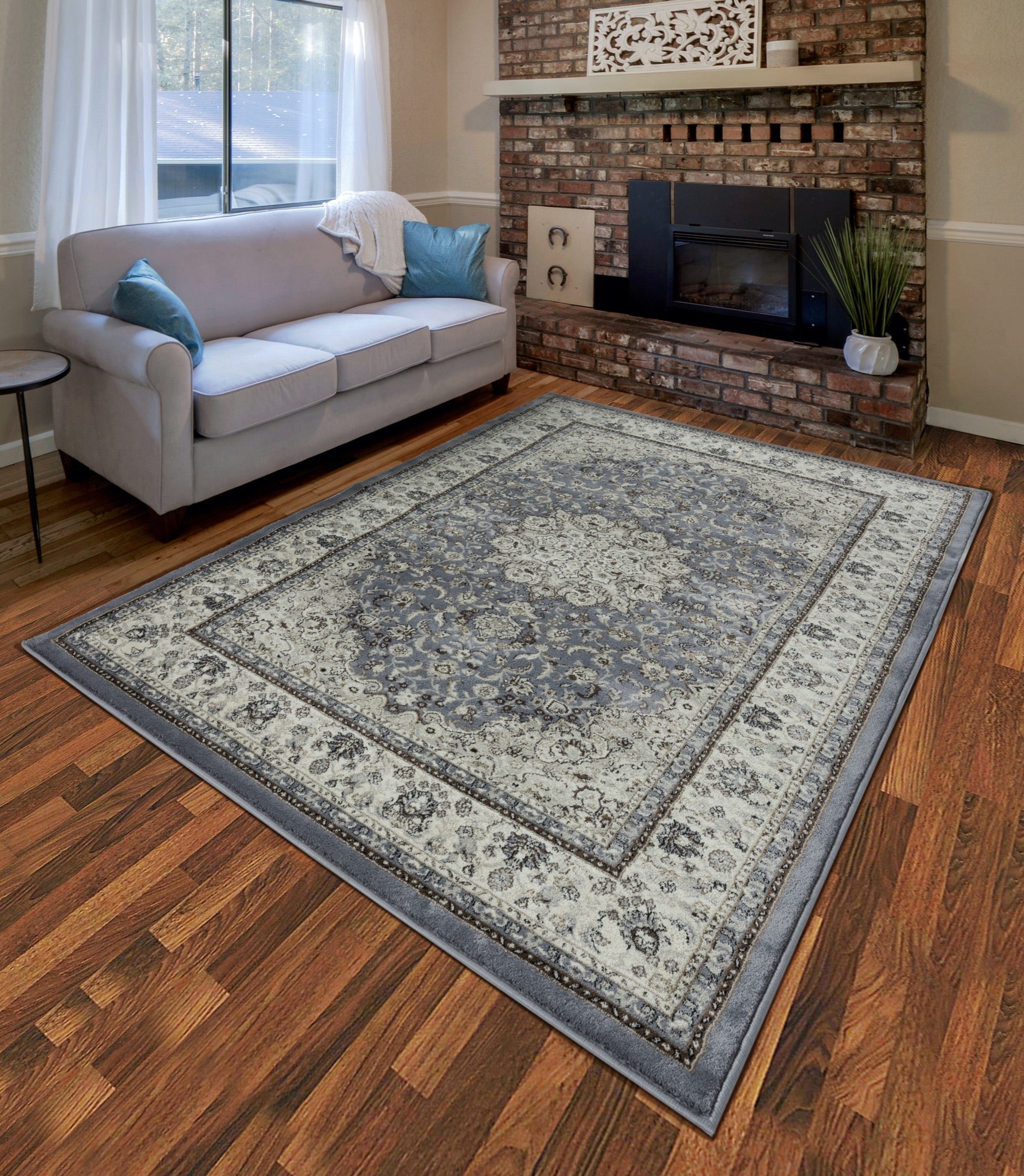 Vaso 8x11 Area Rug