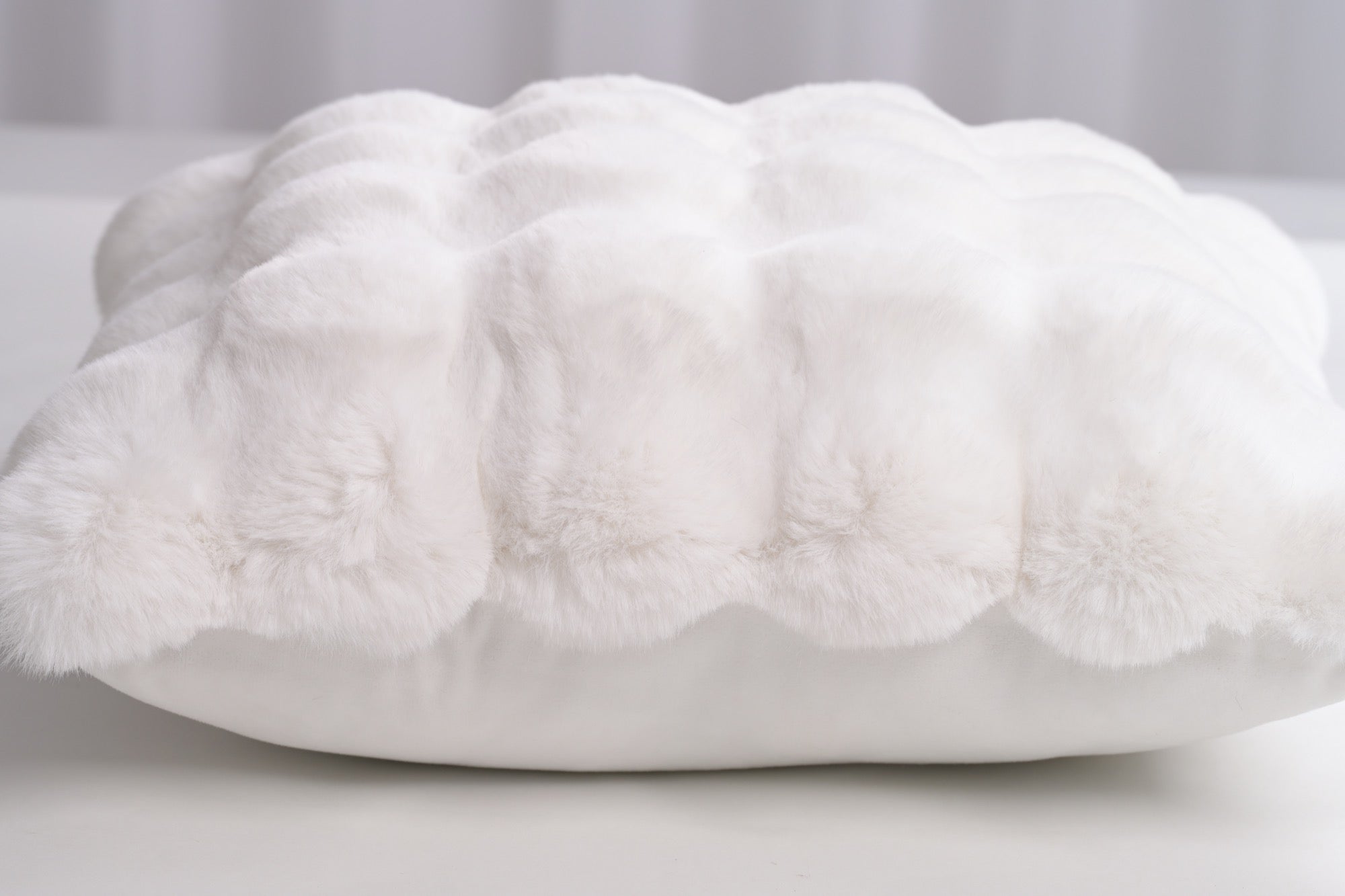 Valencia White Pillow