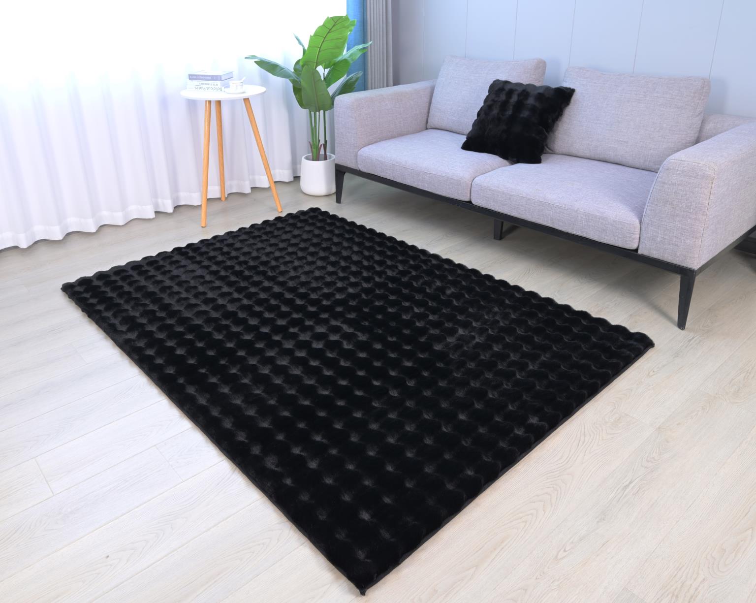 Valencia 8X10 Area Rug