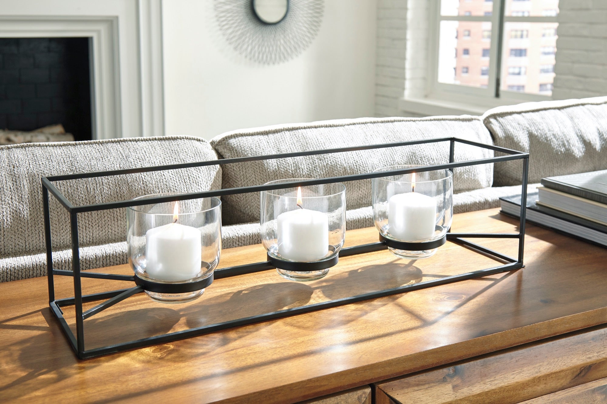 Jadyn Candle Holder - Adams Furniture