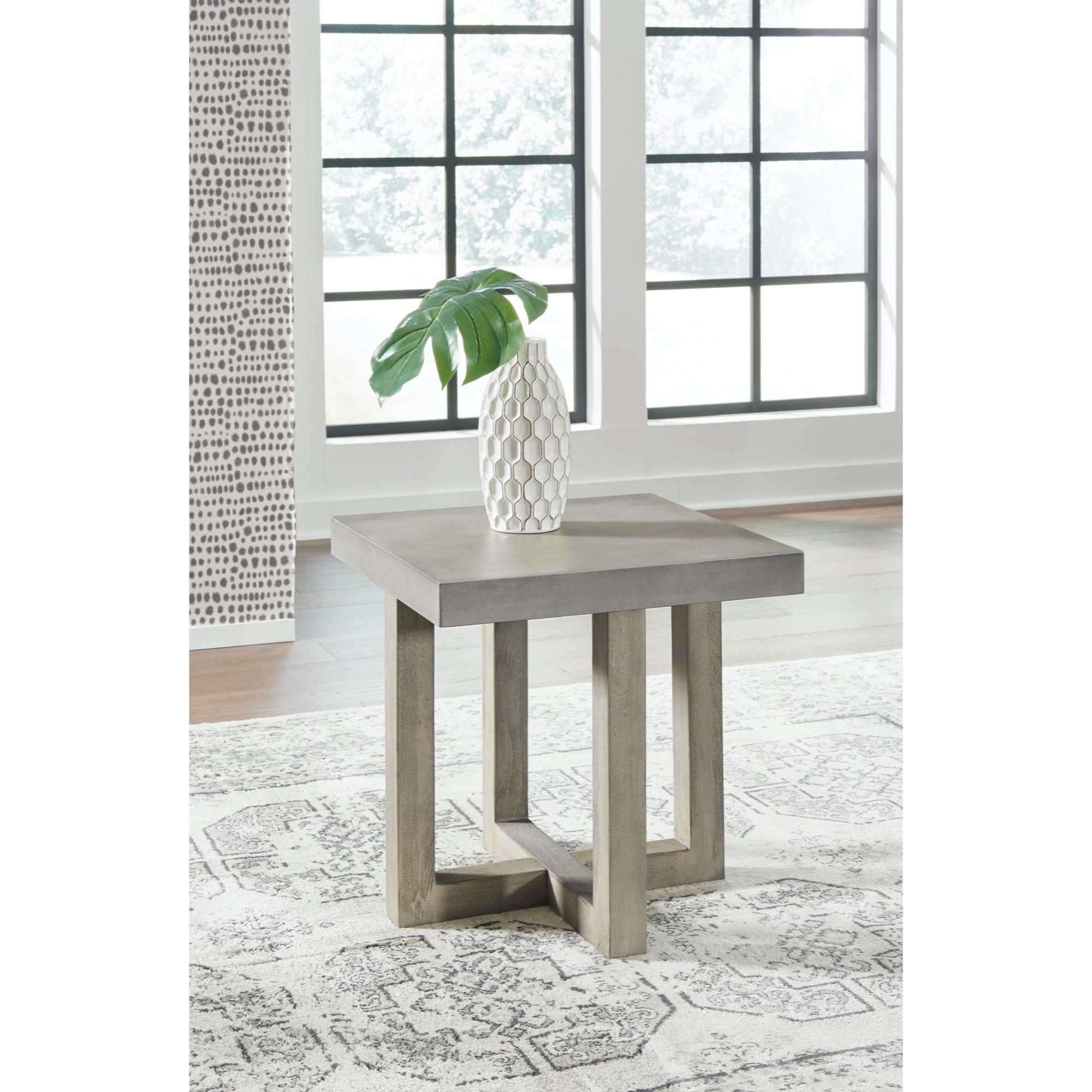 Lockthorne End Table - Adams Furniture