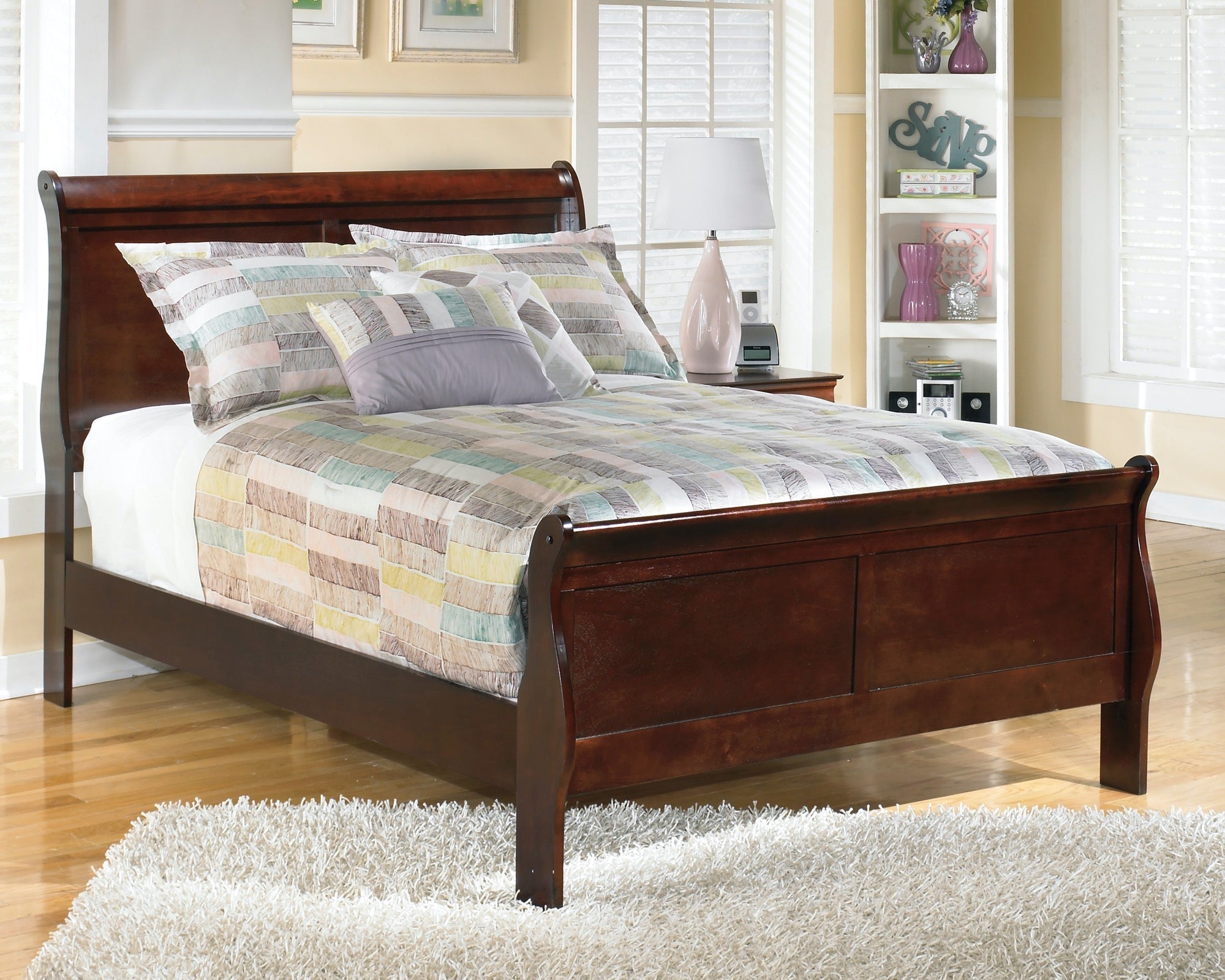 Alexander Queen 5 Piece Bedroom Set - Adams Furniture