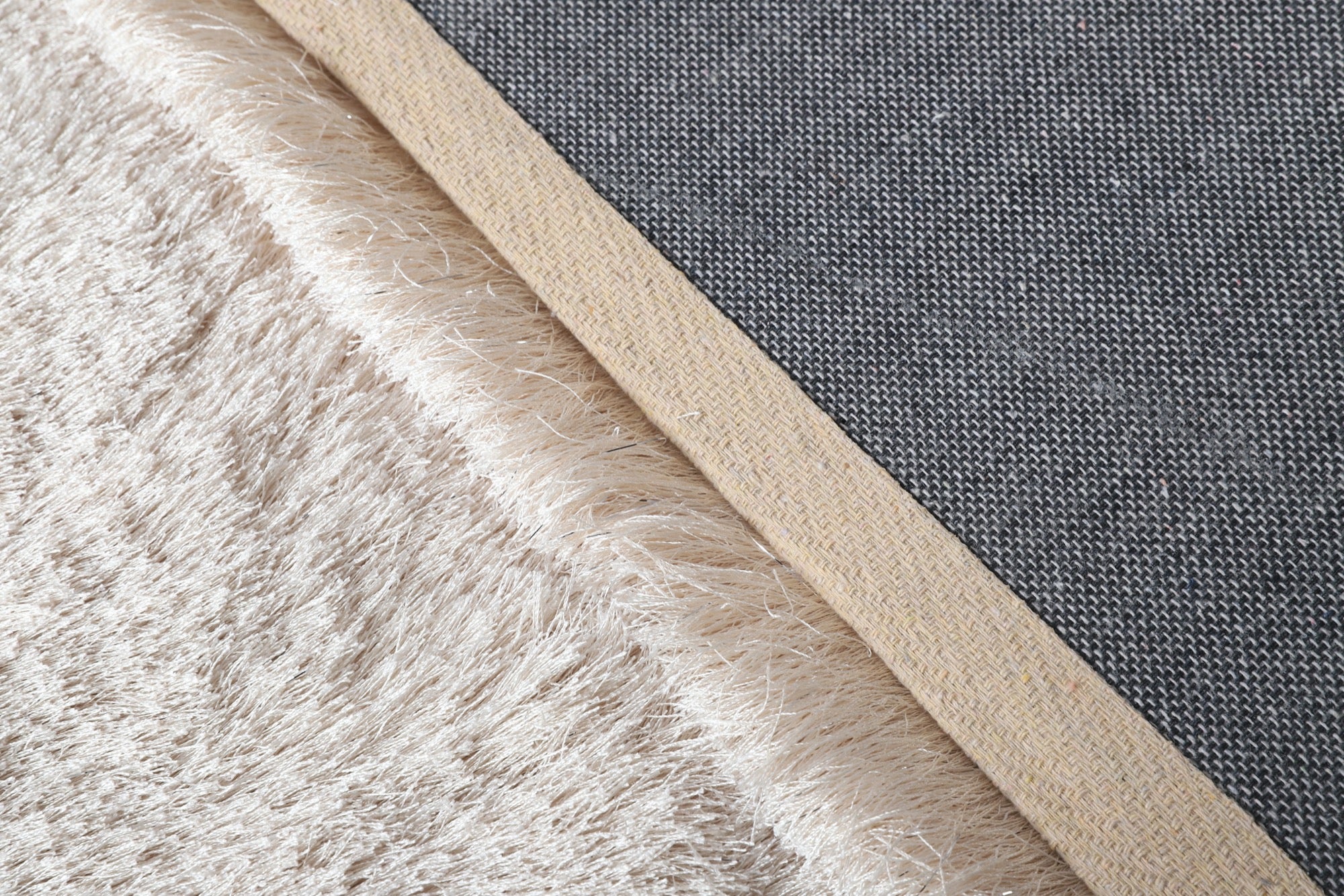 Urban 5x7 Champagne Area Rug - Adams Furniture