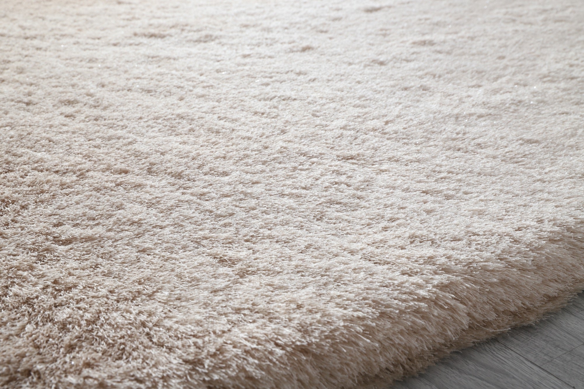 Urban 5x7 Champagne Area Rug - Adams Furniture