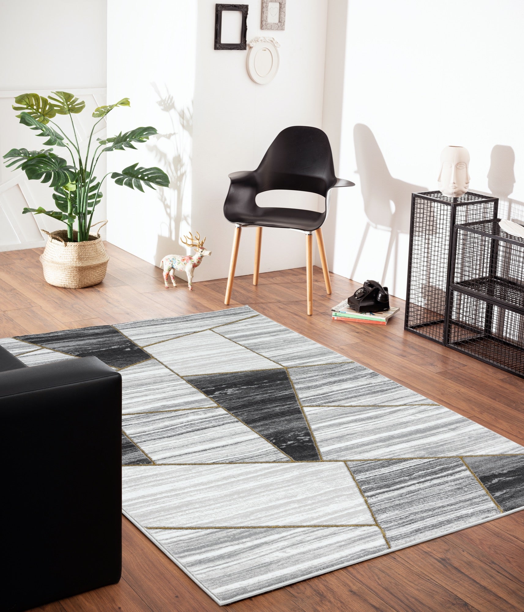 Brooklyn 5x8 Grey Area Rug - Adams Furniture