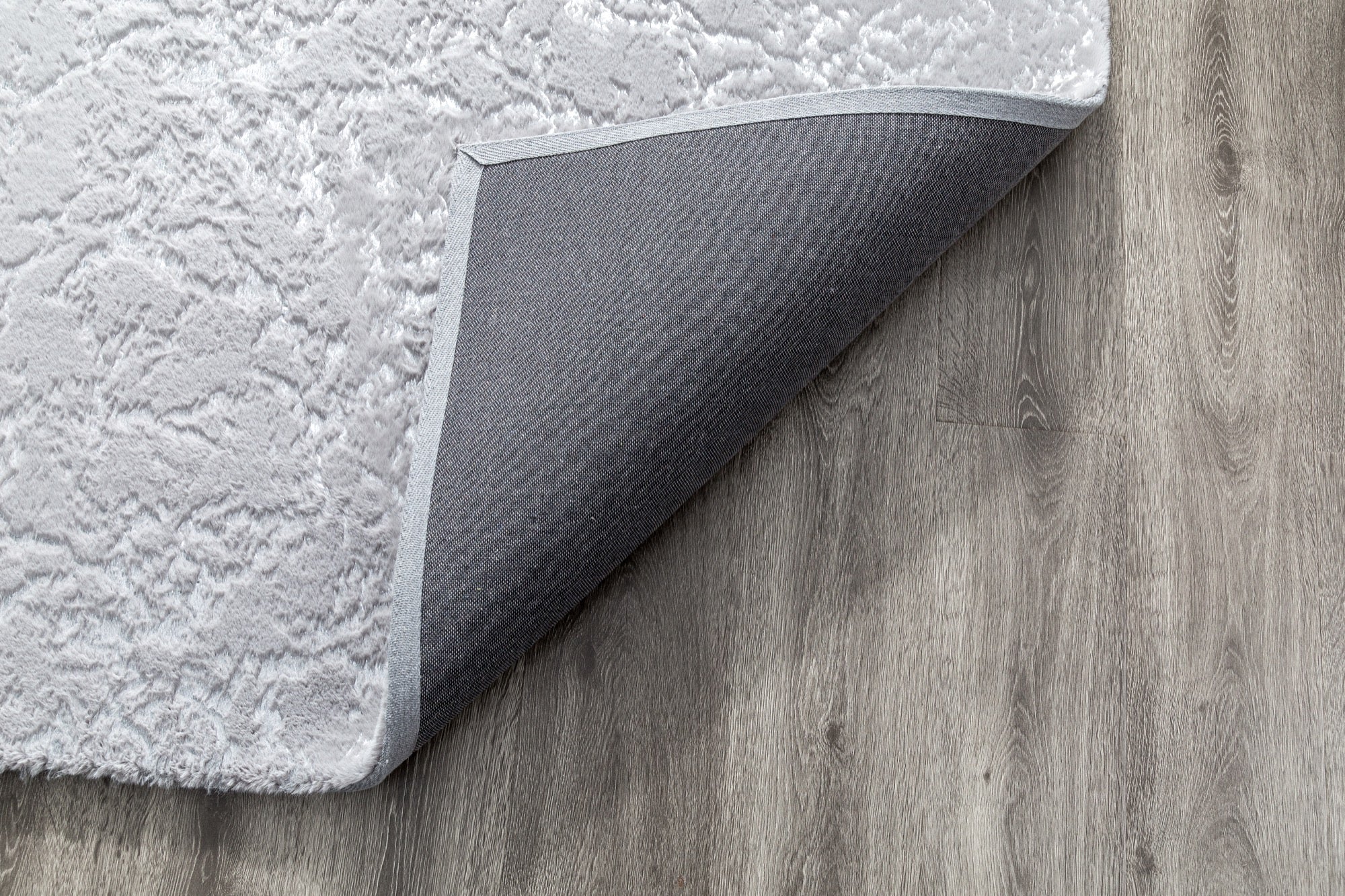 Chryso 5x7 Grey Area Rug - Adams Furniture