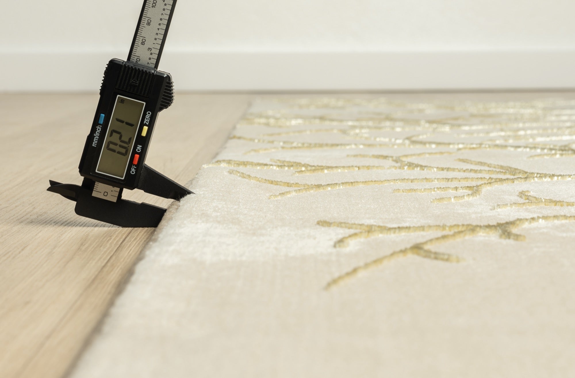 Ksamil 5x8 Grey Area Rug - Adams Furniture