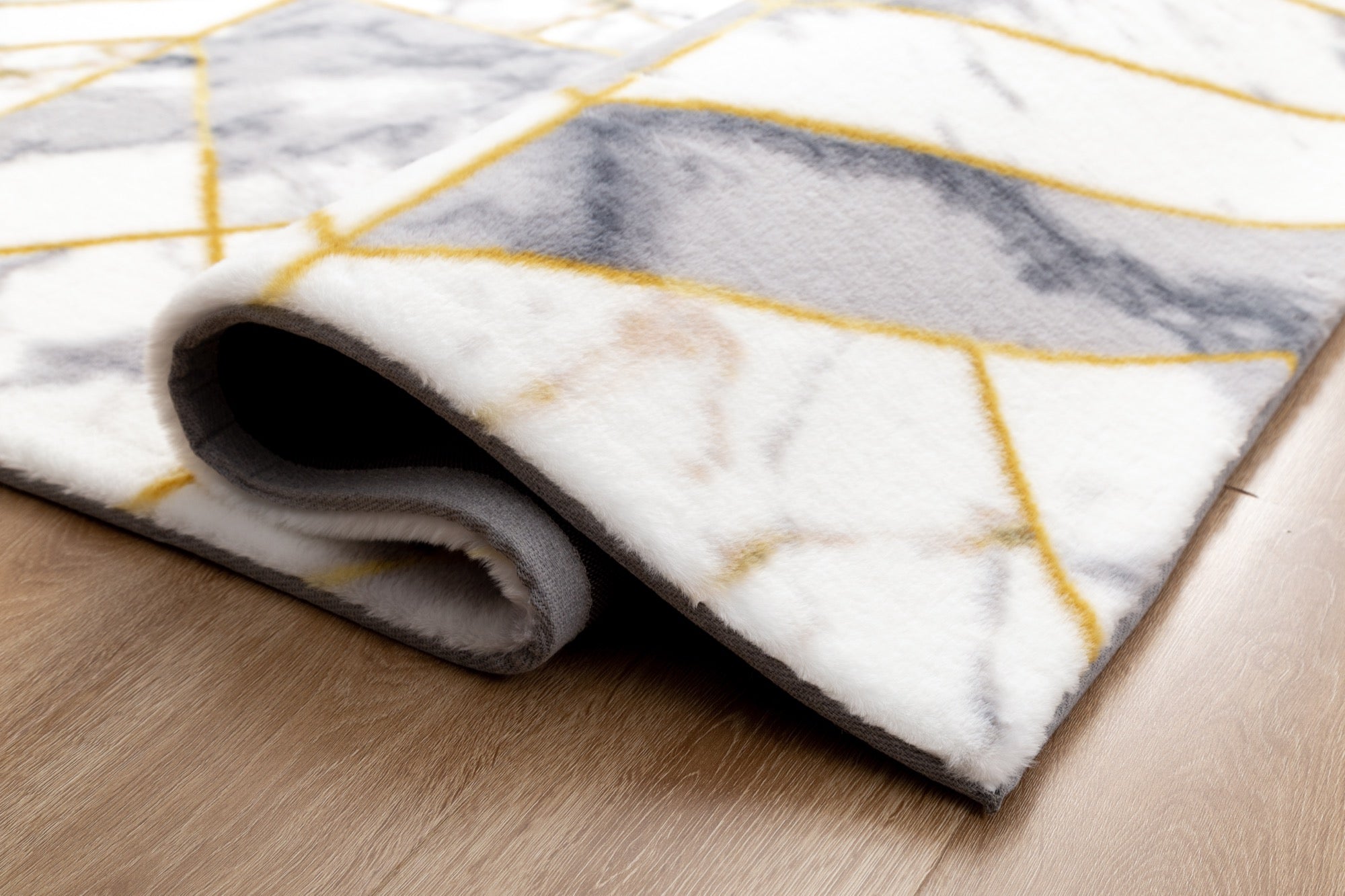 Luxury Collection 5x7 Multi Color Area Rug - Adams Furniture