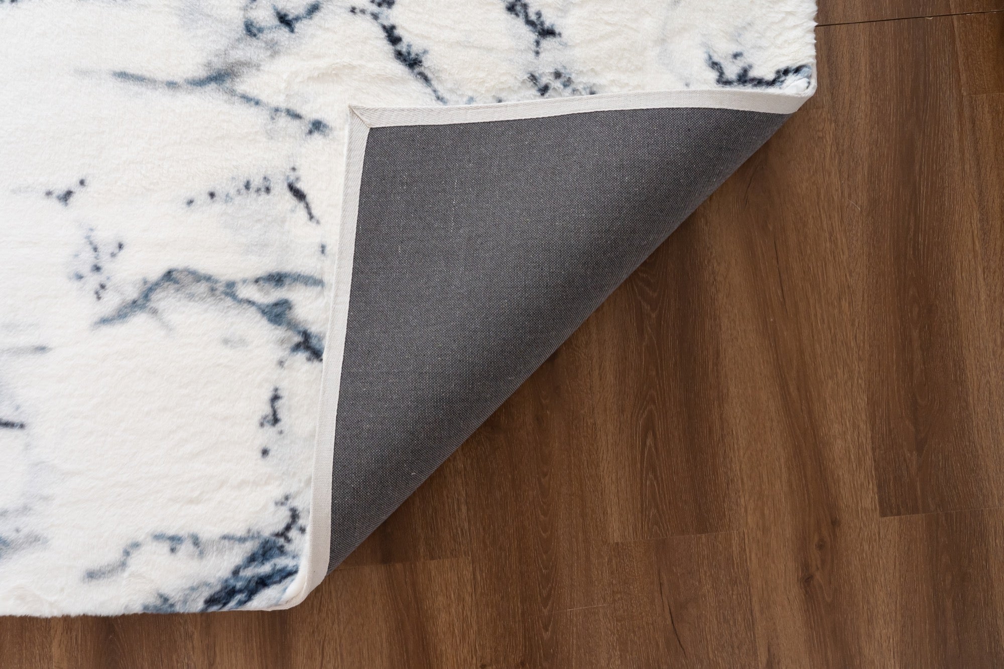 Luxury 5x7 Multi Color Area Rug - Adams Furniture