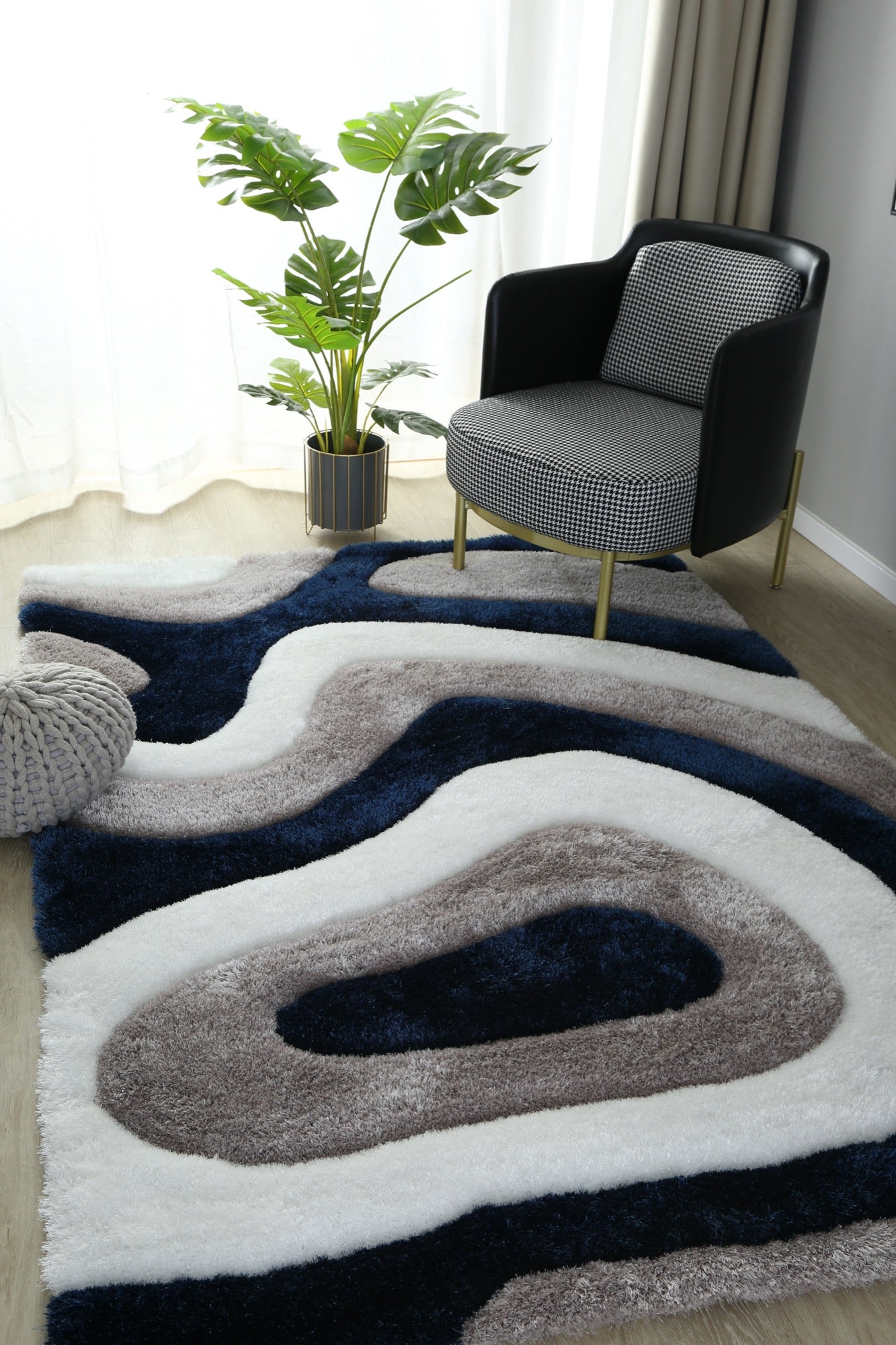 Mateos Navy/Beige/White 5x7 Area Rug - Adams Furniture