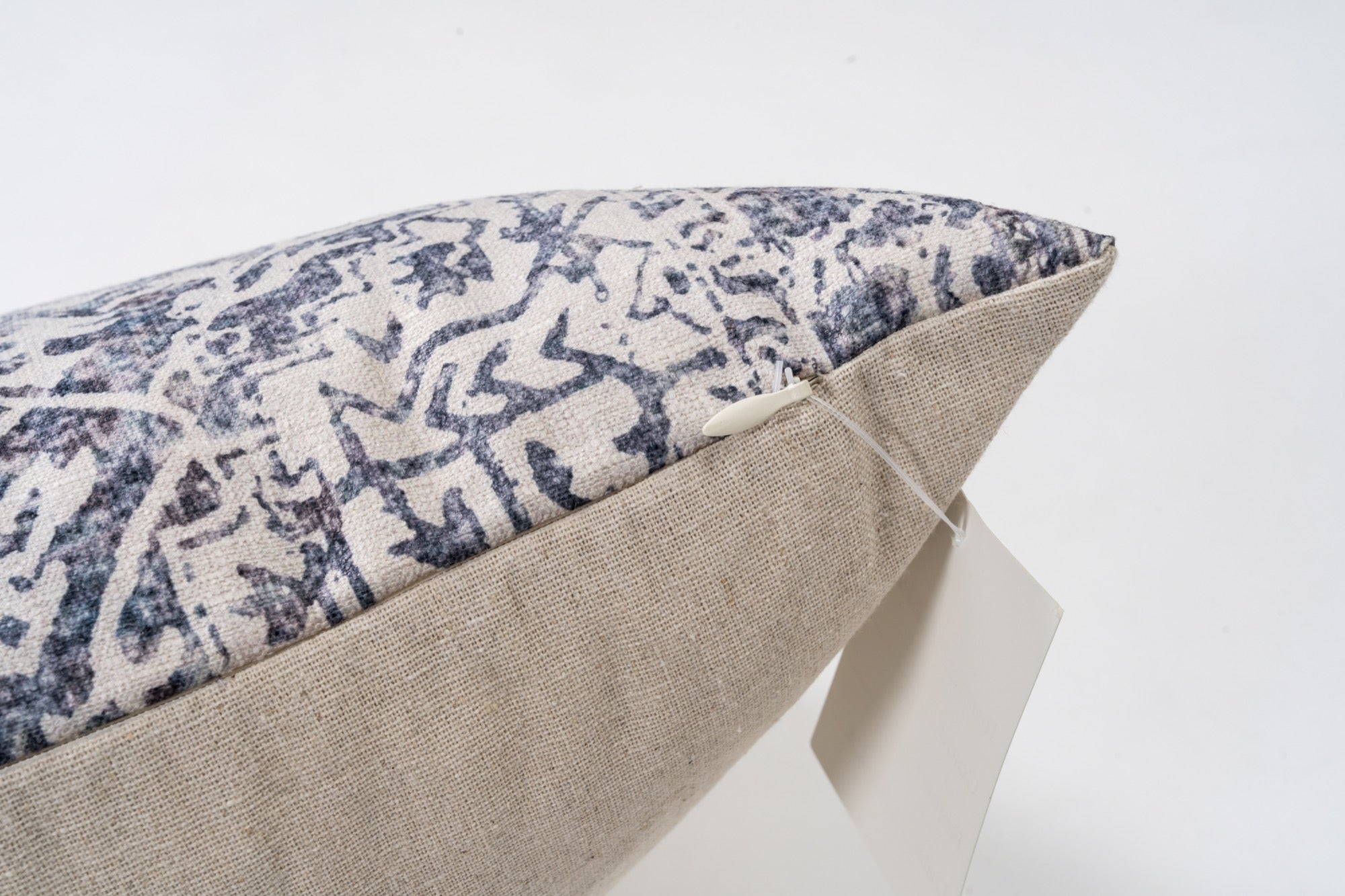 Elite Pillow - Adams Furniture