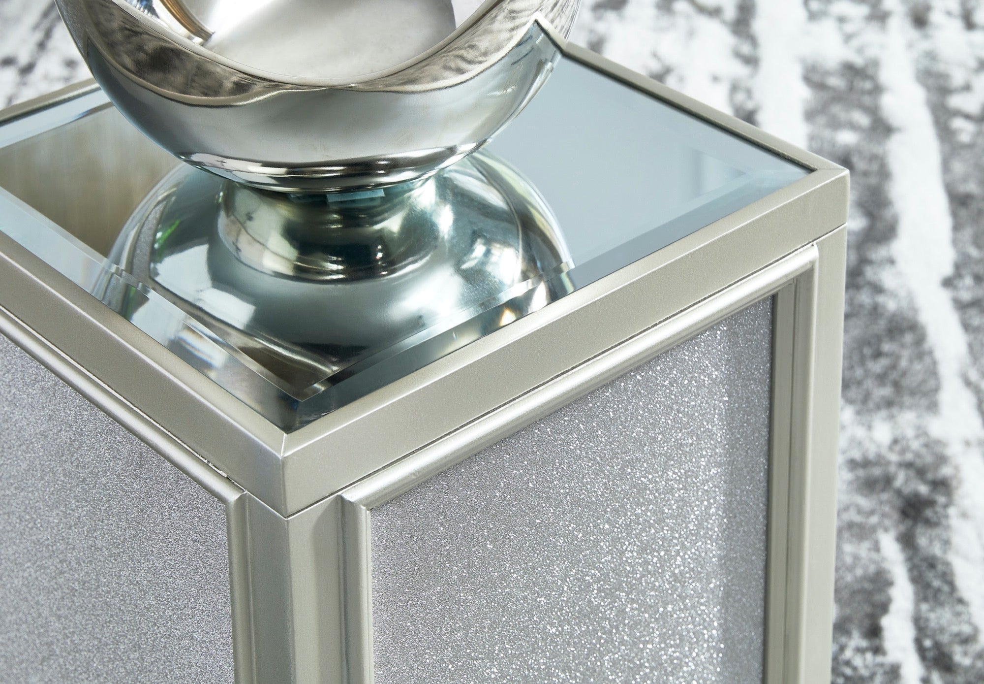 Traleena Nesting End Table (Set of 2) - Adams Furniture