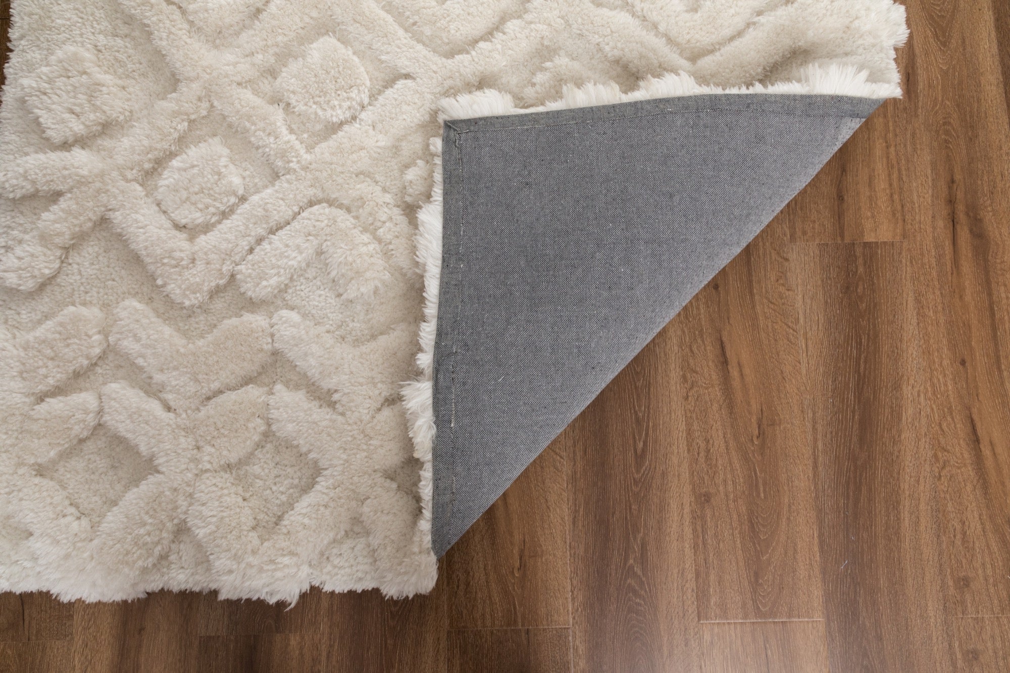 Eva 8x10 Area Rug - Adams Furniture